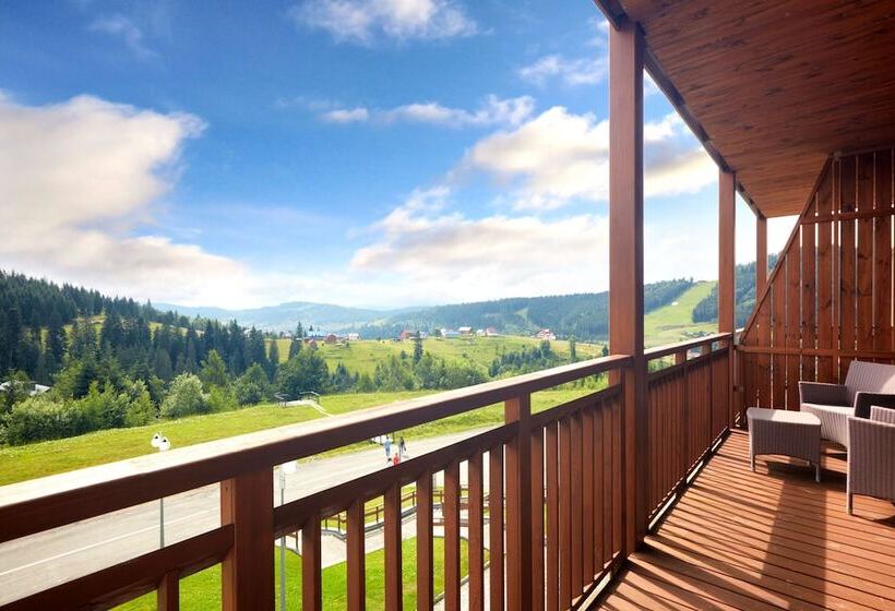 프리미엄 룸, Radisson Blu Resort, Bukovel