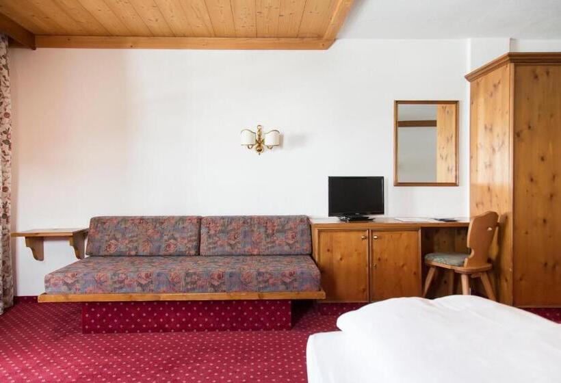 スタンダードトリプルルーム, Sporthotel Kurzras