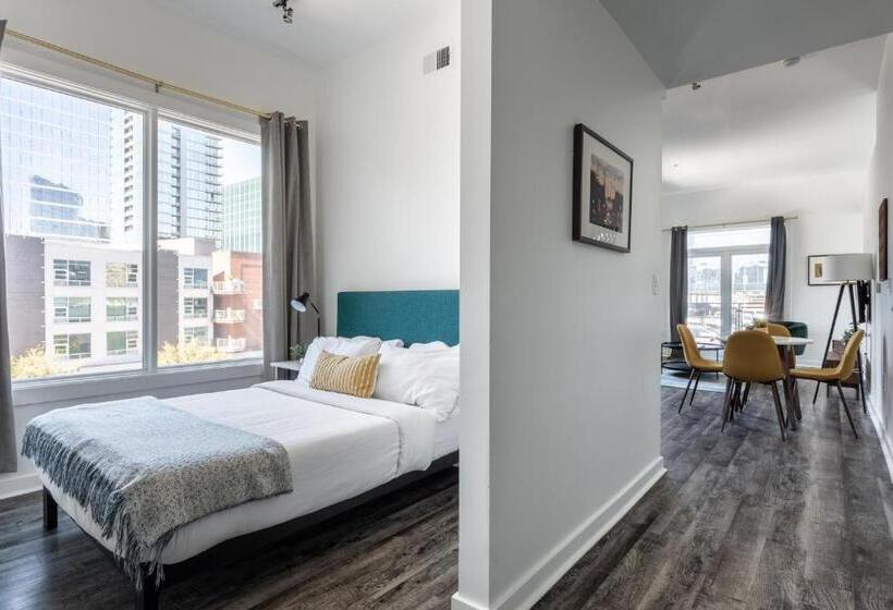 تختخواب در اتاق مشترک, Locale Lofts The Gulch   Nashville