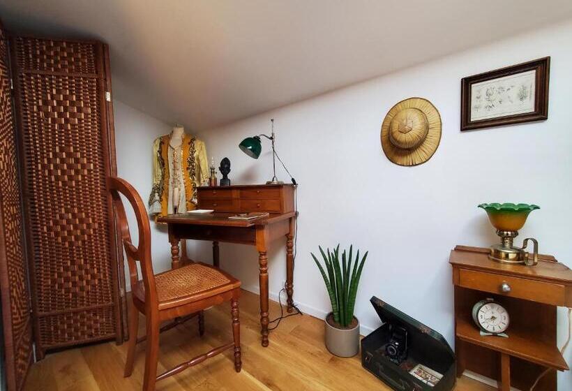 Номер Стандарт, La Dolce Vita   Chambre Cristoforo Colombo