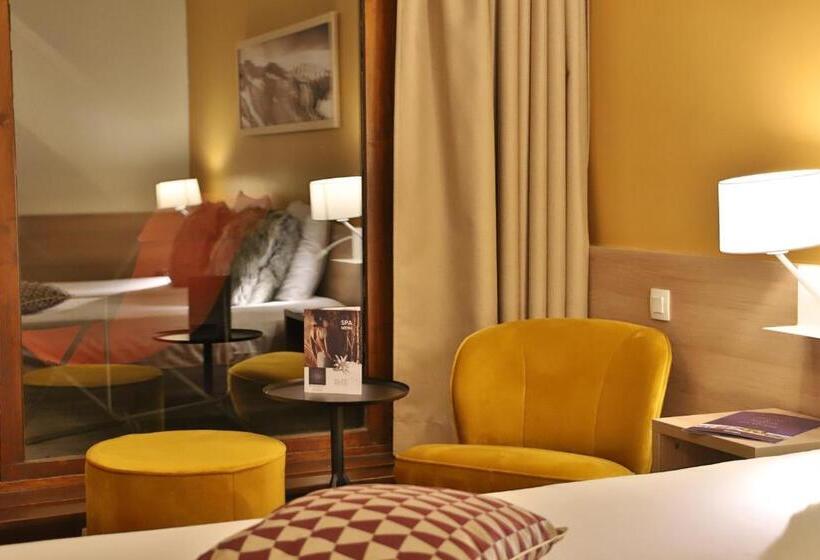 Номер Стандарт Трехместный, Sowell Hotels Mont Blanc Et Spa