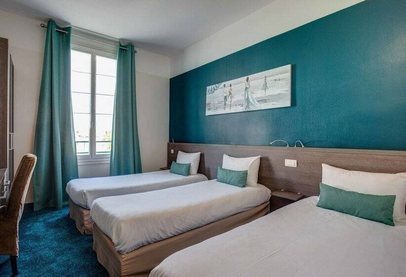 Номер Стандарт Трехместный, The Originals Boutique La Villa Ouest & Spa