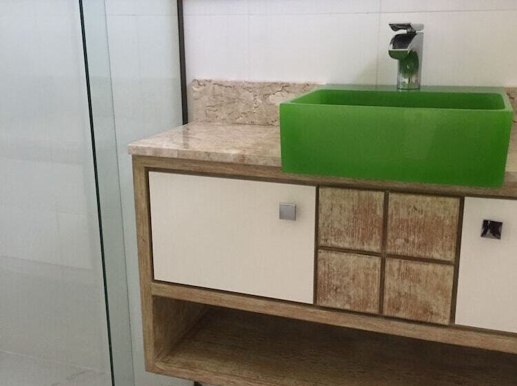 디럭스 트리플 룸, Vila Alaide Praia