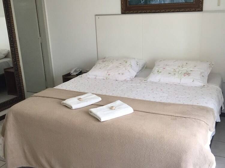 디럭스 트리플 룸, Vila Alaide Praia