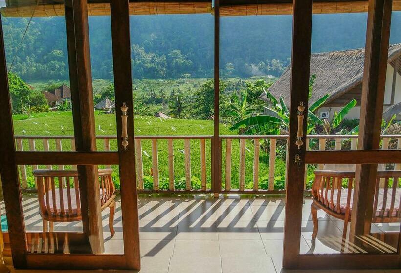 스탠다드 방갈로, Embang Homestay