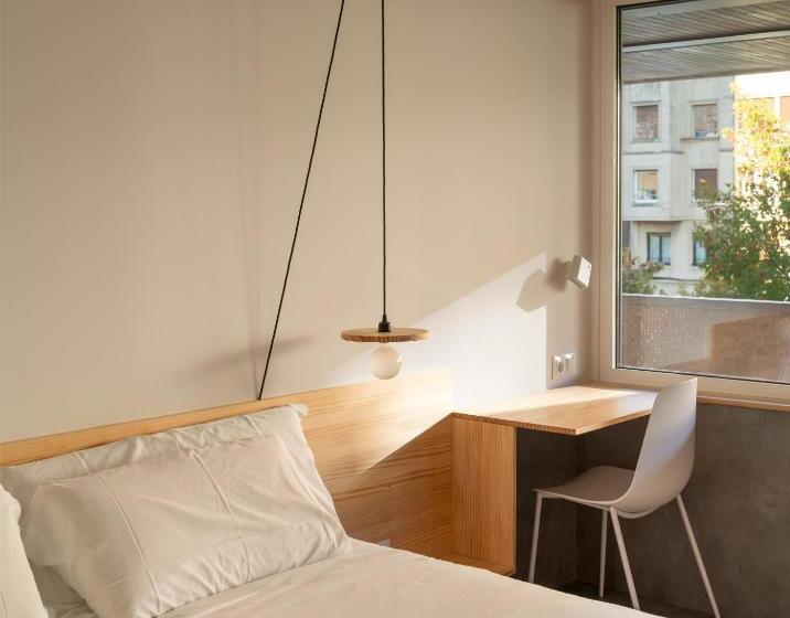 패밀리 룸, Cristina Enea Rooms