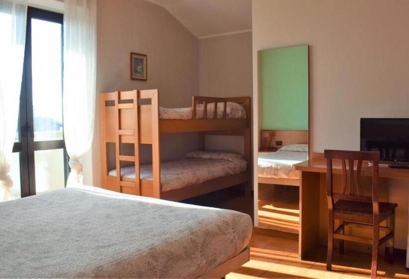 베이직 3인 룸, Albergo Canella
