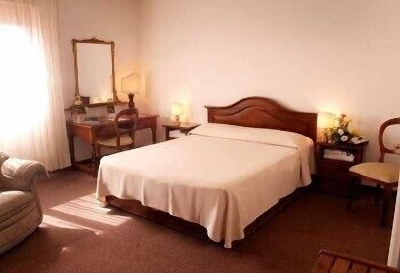 اتاق استاندارد چهار تخته, Albergo San Lorenzo