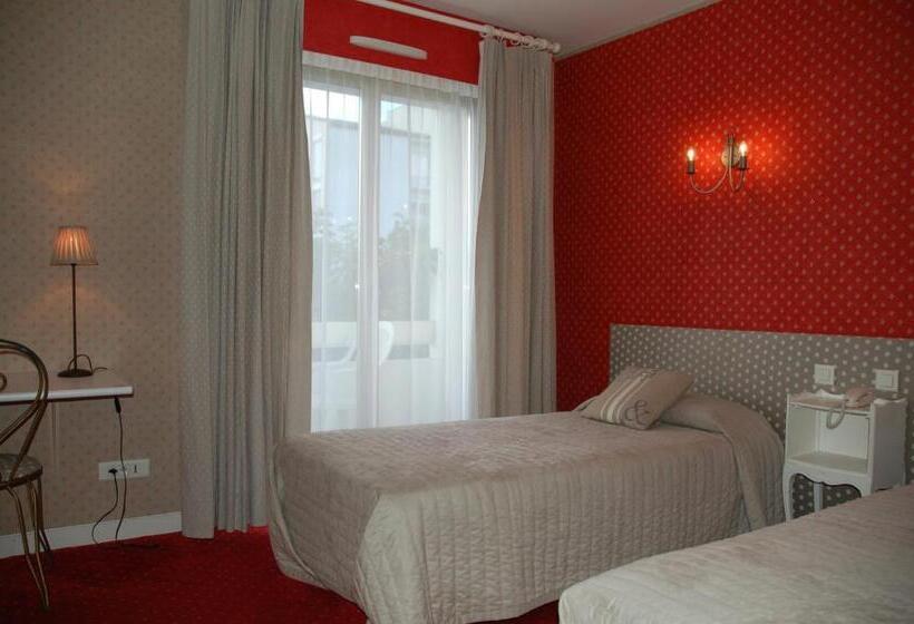 Номер Стандарт, Hôtel De L Avenue