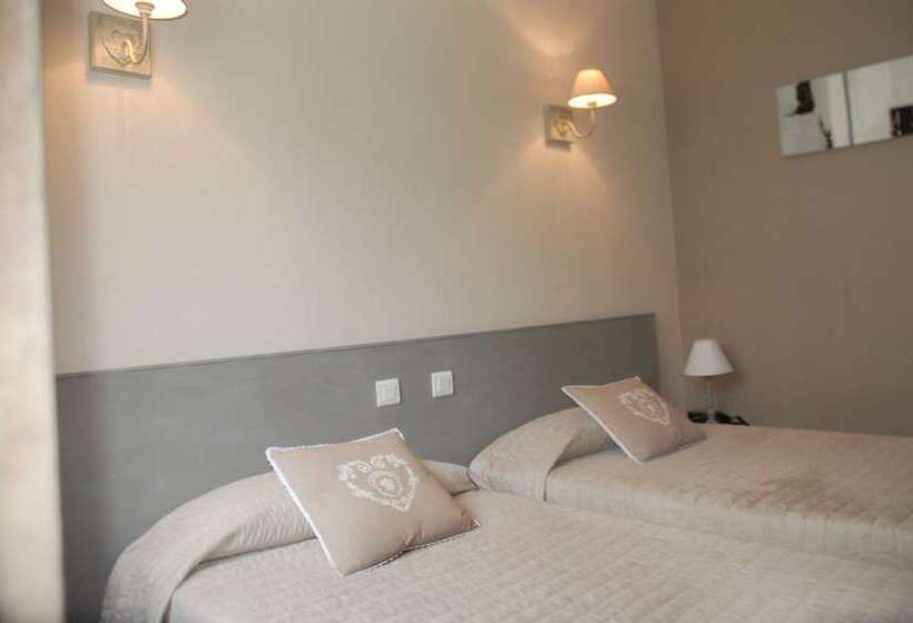 Номер Стандарт, Hôtel De L Avenue