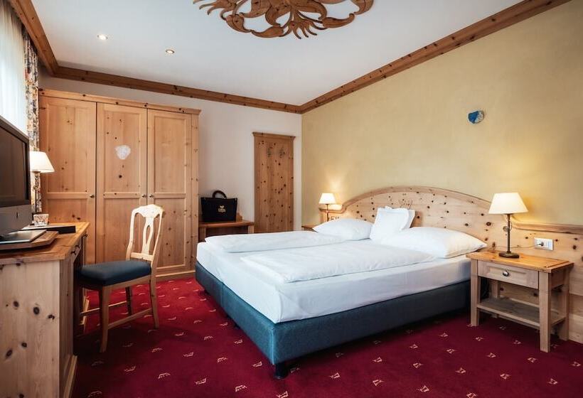 اتاق سوپریور, Kristallhotel Corona Krone