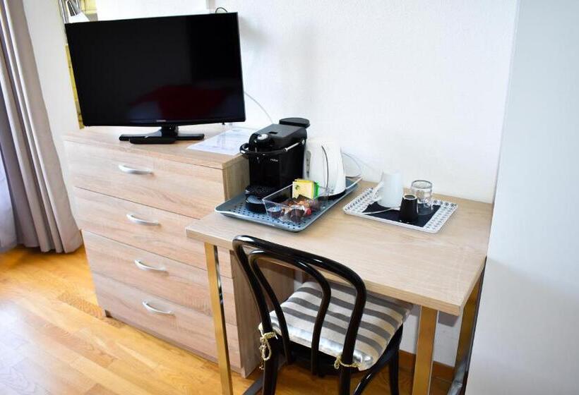 Номер Стандарт Индивидуальный, Hostellerie D'orzival