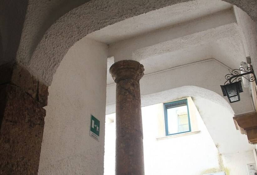 غرفة قياسية فردية, Miramare