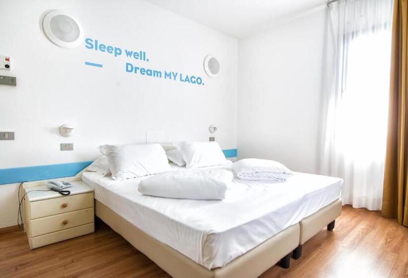 Classic room with balcony, Hi Hotels Riva