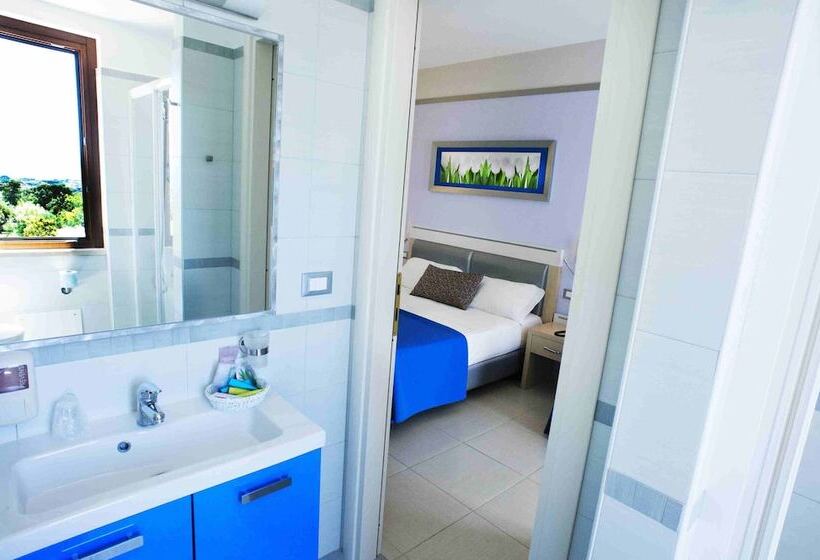 اتاق سوپریور با چشم‌انداز دریا, Kora Park Resort