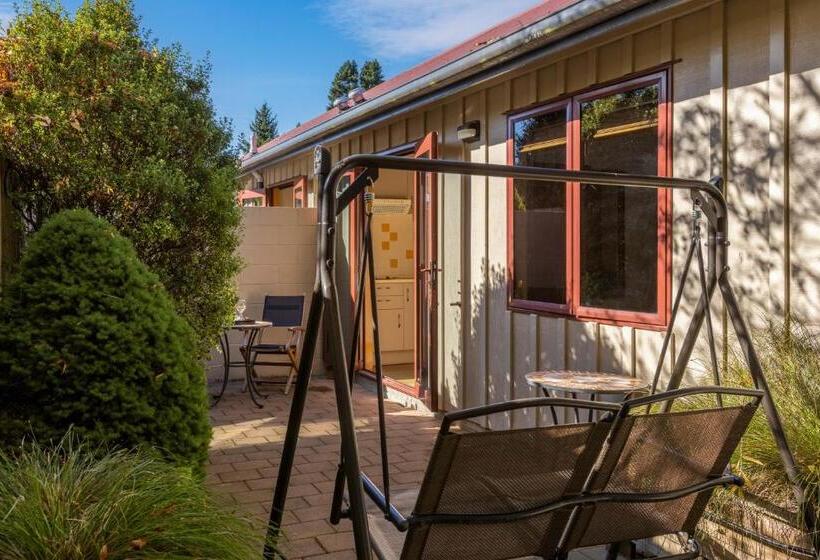 Люкс, Settlers Boutique Motel