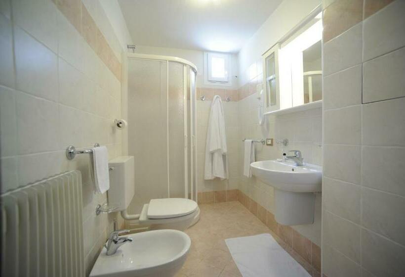 Апартаменты 2 Спальни, Residence Des Alpes
