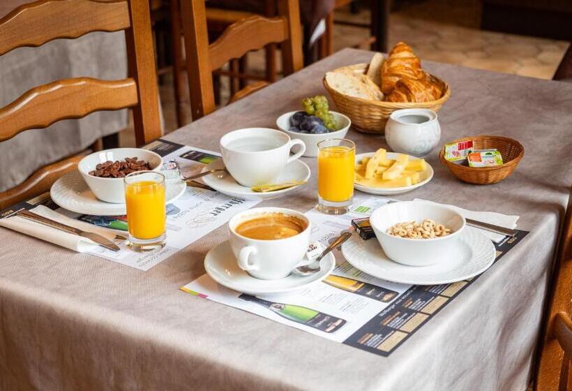 Номер Стандарт, Contact Hotel Du Ladhof