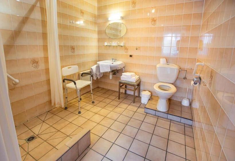 Четырехместный Номер Стандарт, Contact Hotel Du Ladhof