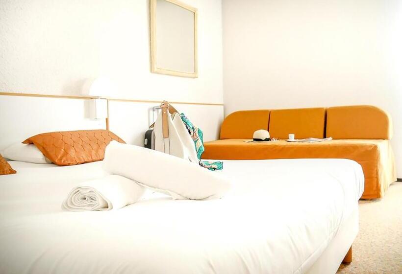 Номер Стандарт, Hôtel Des Thermes Les Dômes