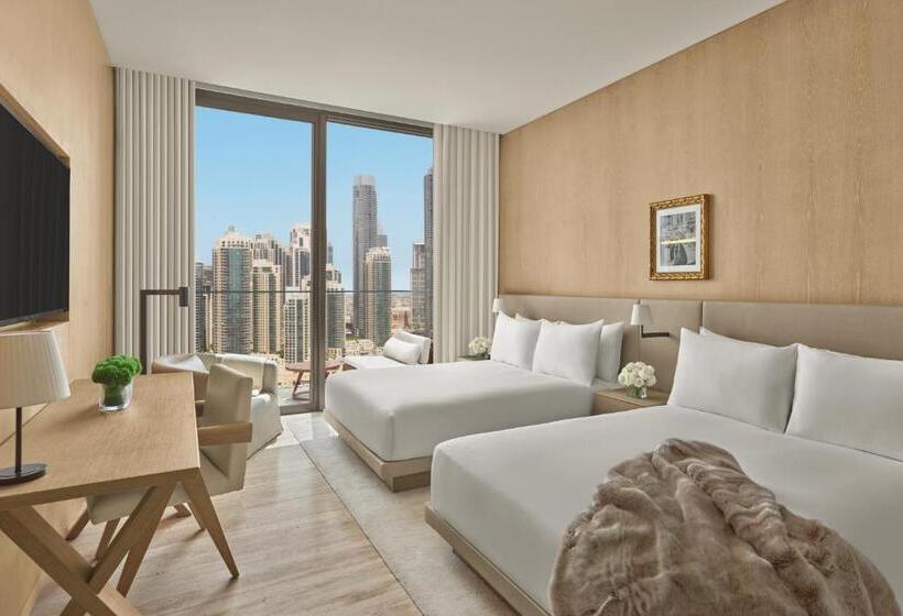 标准间带阳台, The Dubai Edition