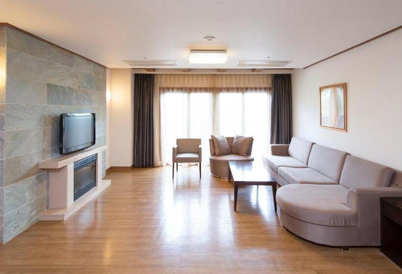 로얄 스위트, Holiday Inn & Suites Alpensia Pyeongchang Suites, An Ihg