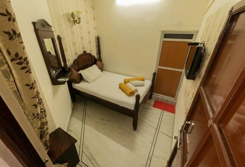 Quarto Deluxe Individual, Whereabout Hostel