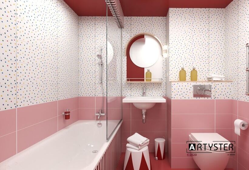 اتاق استاندارد سه نفره, Artyster Le Mans