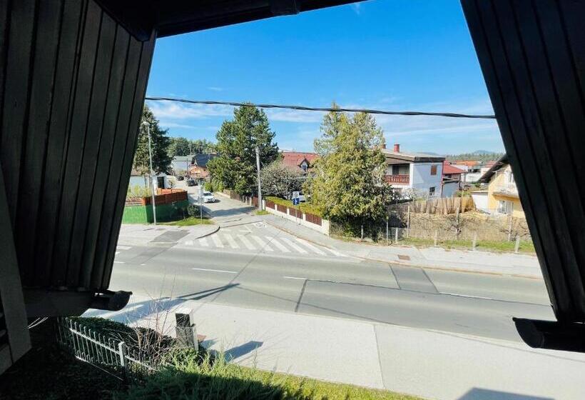 اتاق استاندارد سه نفره, Boutique Hotel Pohorje