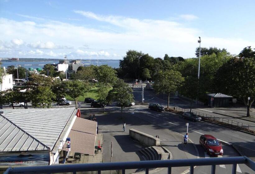 シングルデラックスルーム, De La Gare Brest