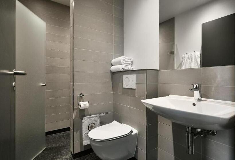 Апартаменты 1 Спальня, Garni