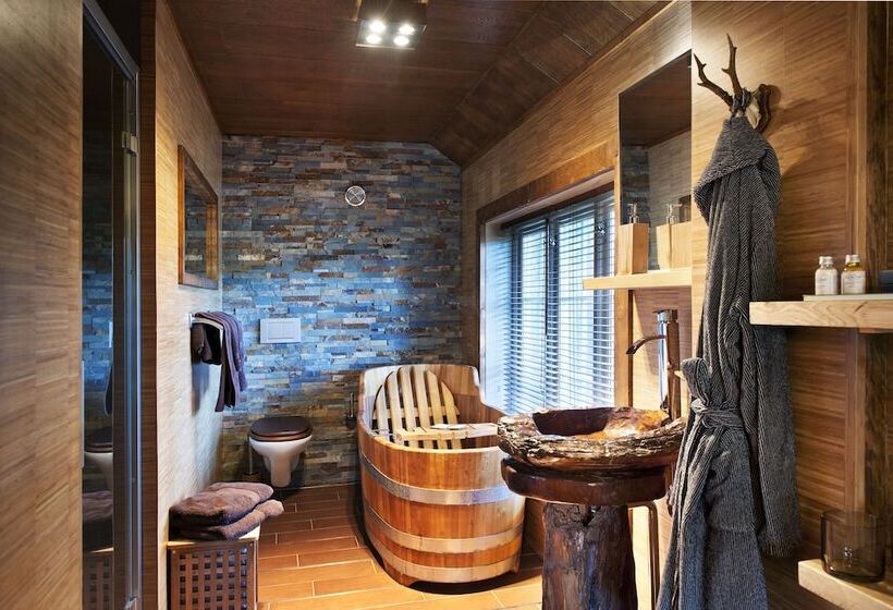 Люкс, Herangtunet Boutique