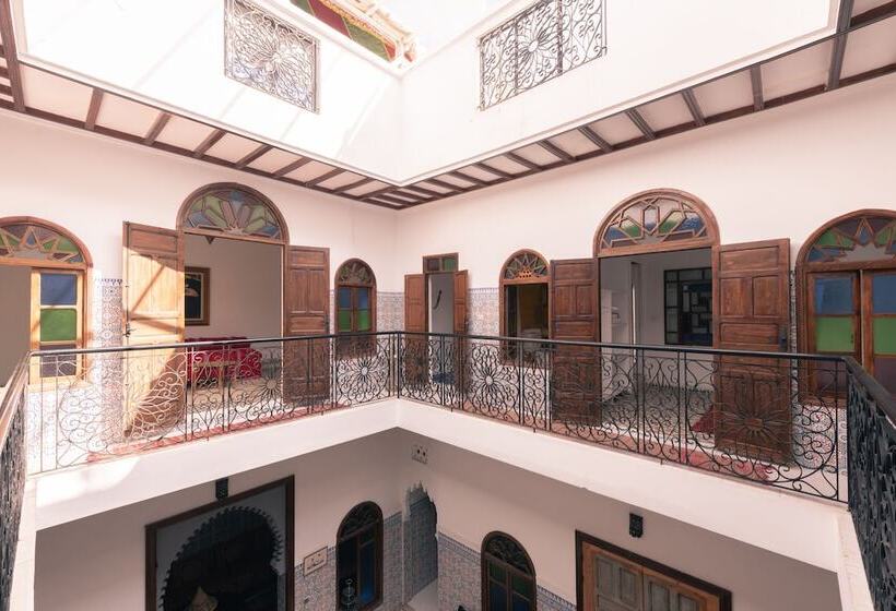 Номер Стандарт, Riad Dar Nawfal