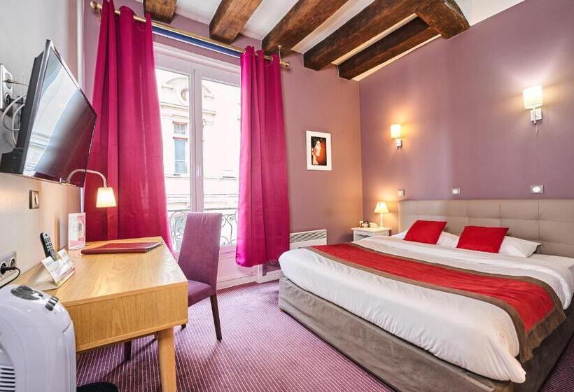 Номер Стандарт, Logis Hôtel Du Théâtre