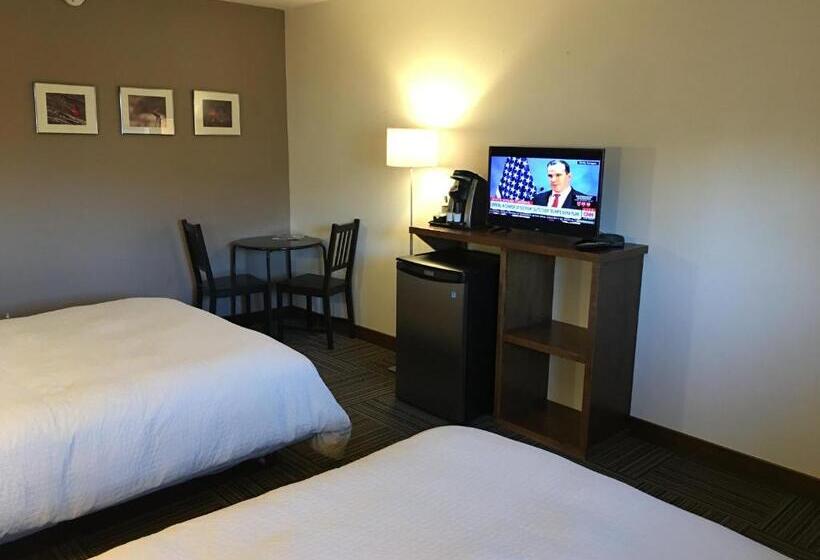 Номер Стандарт, Canterbury Inn