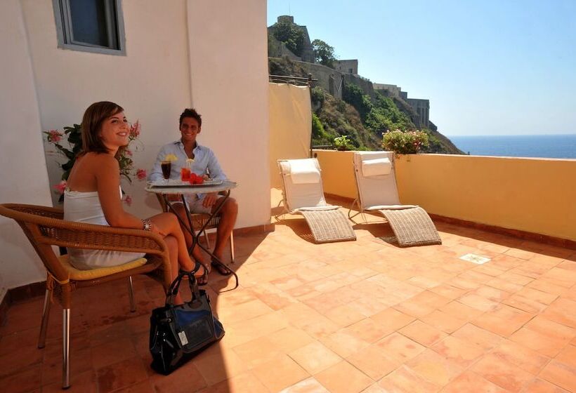 Triple Room Sea View, La Casa Sul Mare
