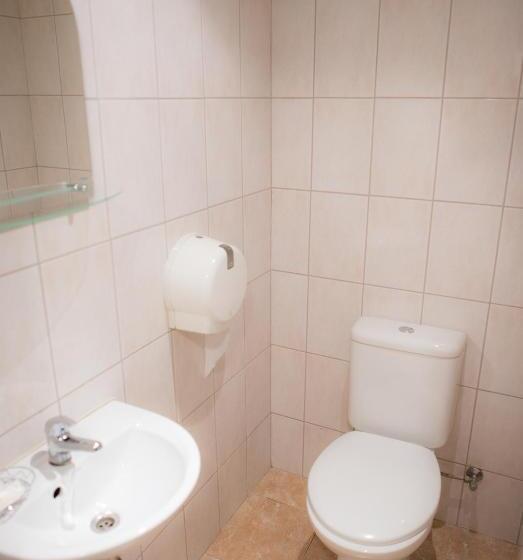 سوییت خانوادگی, Baltosios Bures