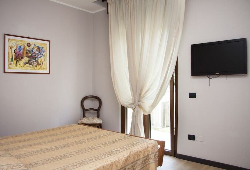 Quarto Quádruplo Estandar, Ca' Serena