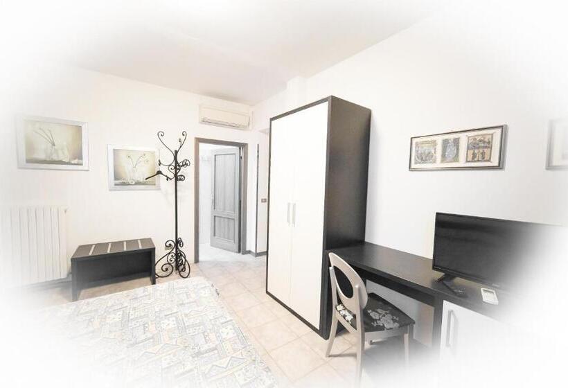 Номер Стандарт Трехместный, I Tigli Albergo Diffuso