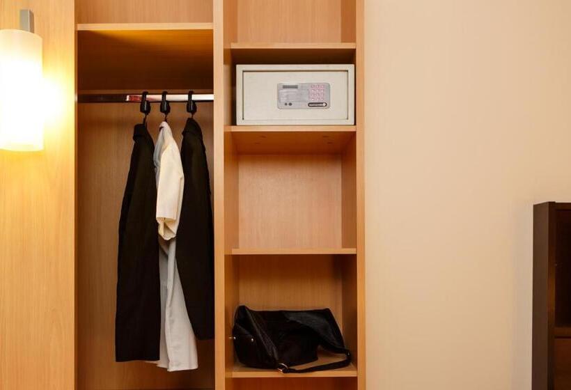 Номер Стандарт, Ibis Vitoria Da Conquista
