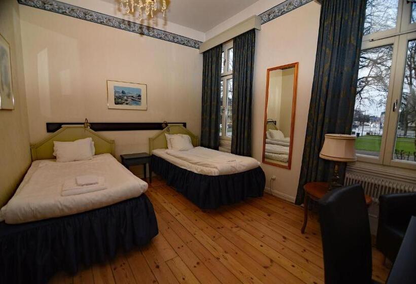 Номер Economy, Park Hotel Linköping Fawlty Towers