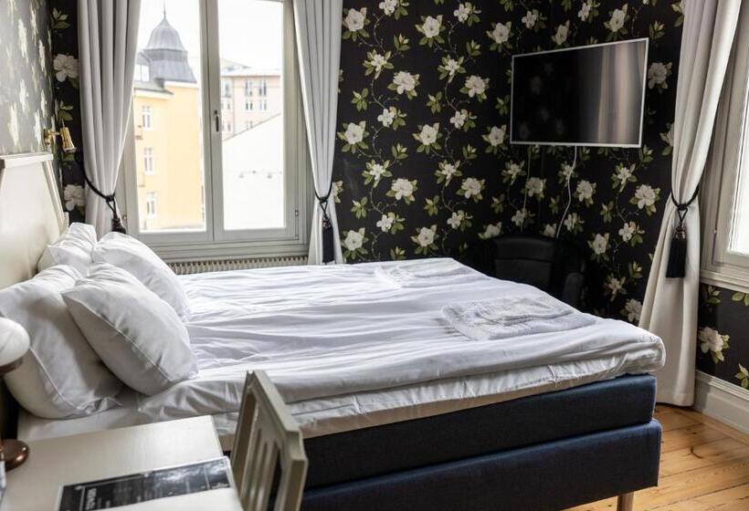 Номер Комфорт Индивидуальный, Park Hotel Linköping Fawlty Towers