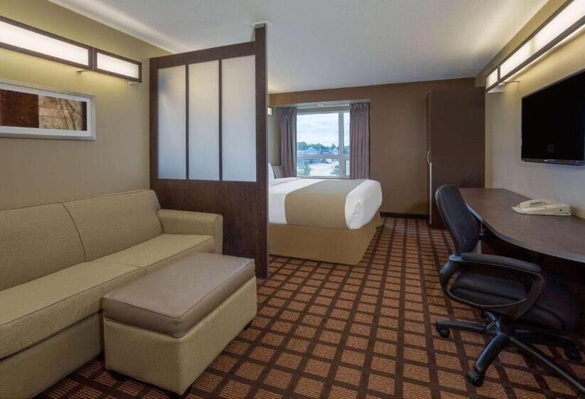 Люкс Кровать Кинг, Microtel Inn & Suites By Wyndham Timmins