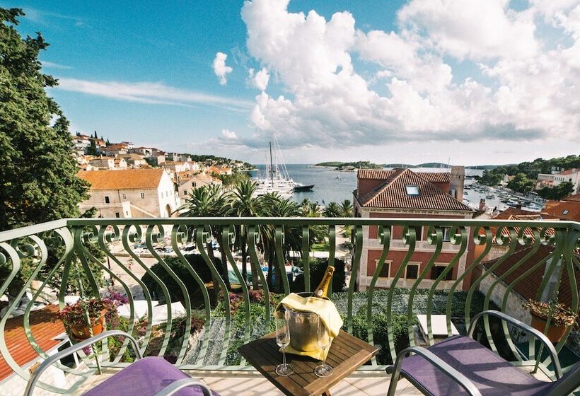 Люкс Deluxe Вид на Море, Park Hvar