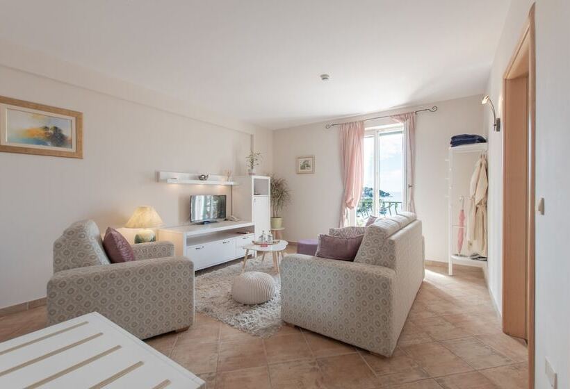 Люкс Deluxe Вид на Море, Park Hvar