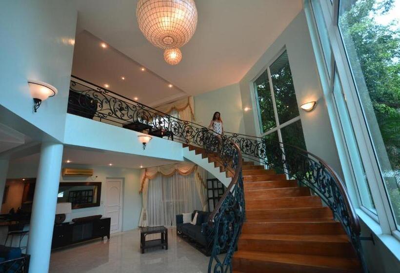 וילה בת 3 חדרי שינה, Pinjalo Resort Villas   Jade Hill Project Property Development