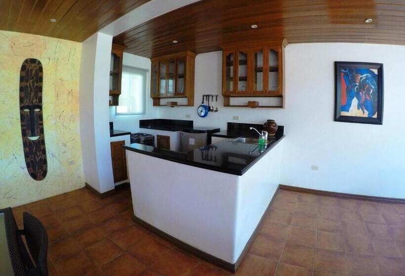 סוויטה, Pinjalo Resort Villas   Jade Hill Project Property Development
