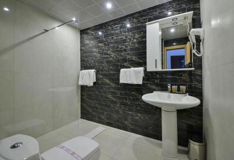استودیو استاندارد با تراس, Magnolia Place