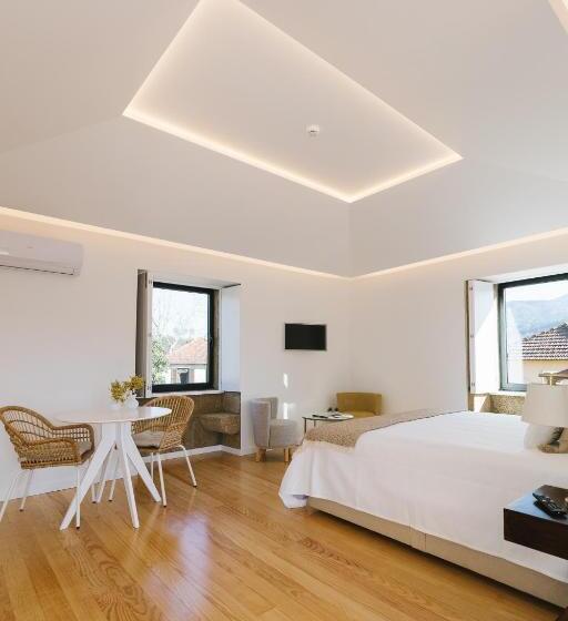 스탠다드 스튜디오, Casa Vieira Lobo