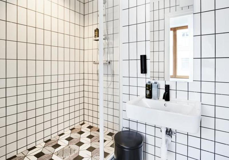 Номер Superior, Generator Stockholm